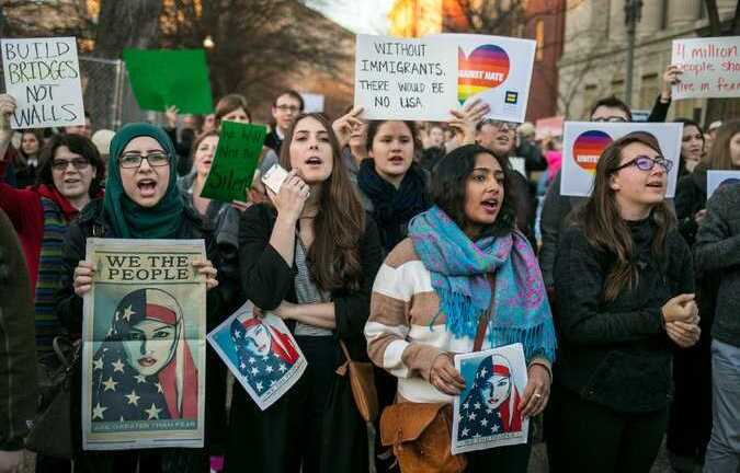 Có 'thẻ xanh' cũng bị cấm nhập cảnh vào Mỹ