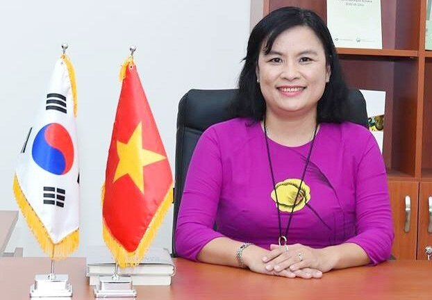 ĐH Khoa học Xã hội và Nhân văn TP.HCM có nữ hiệu trưởng đầu tiên