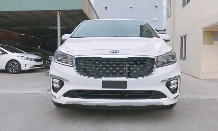KIA Sedona 2019 bất ngờ ra mắt thị trường Việt với giá gây choáng