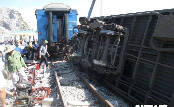 4 vụ tai nạn đường sắt liên tiếp khiến 13 người thương vong, Bộ GTVT 'xin rút kinh nghiệm'