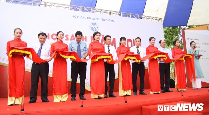 Khai mạc hội sách mùa thu 2018 tại Hà Nội