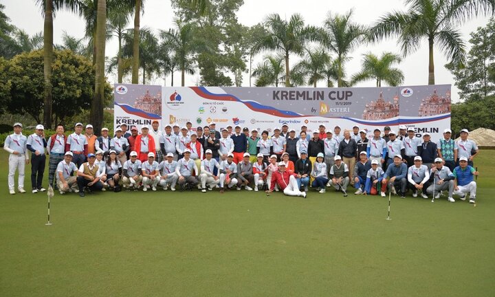Danh thủ Hồng Sơn và nhiều nghệ sỹ nổi tiếng xuất hiện tại Kremlin Cup 2019