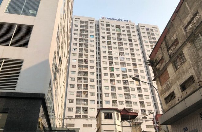 Bé trai 4 tuổi rơi từ tầng 11 chung cư ở Hà Nội đã qua đời