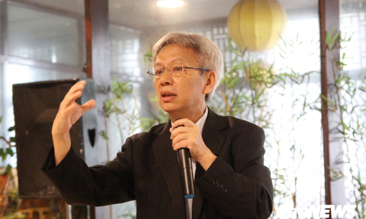 TS Nguyễn Sĩ Dũng: 'Quản trị nhân lực công' - giải pháp chống chạy chức, chạy quyền