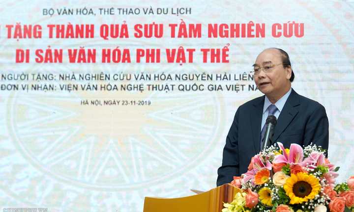 Thủ tướng: 'Đáng sợ hơn cả mọi sự xâm lăng là xâm lăng văn hóa'