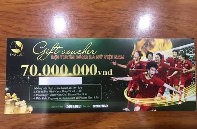 Tặng quà bằng voucher thời hạn cho tuyển nữ Việt Nam, thẩm mỹ Thu Cúc có dùng 'chiêu trò PR'?