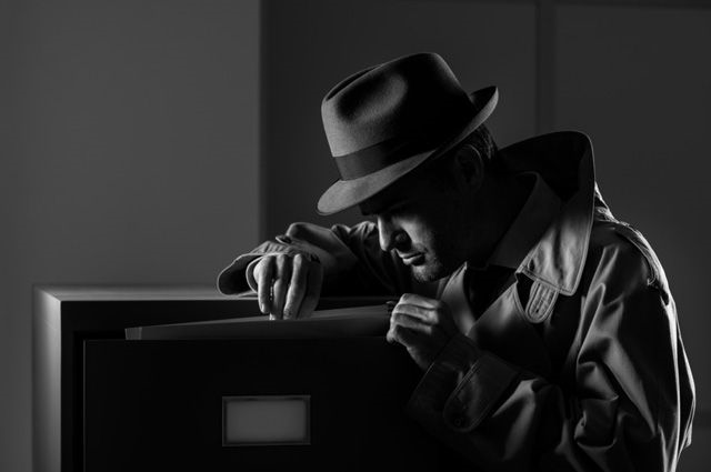 Điệp viên Liên Xô đánh cắp bí mật tại Italy theo phong cách James Bond