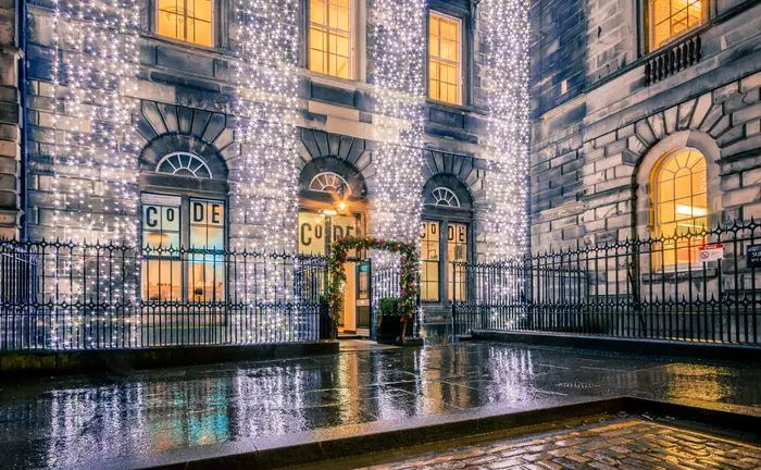 Bỏ 60 USD/đêm trải nghiệm không gian đặc biệt của nhà tù ở Scotland