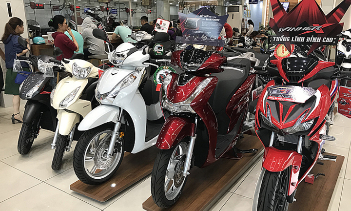 Từ hôm nay, xe máy phải dán nhãn năng lượng giống ô tô