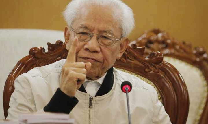 Đối thoại gay gắt về sách Công nghệ giáo dục: Bộ GD&ĐT đề xuất sửa, GS Hồ Ngọc Đại nói không