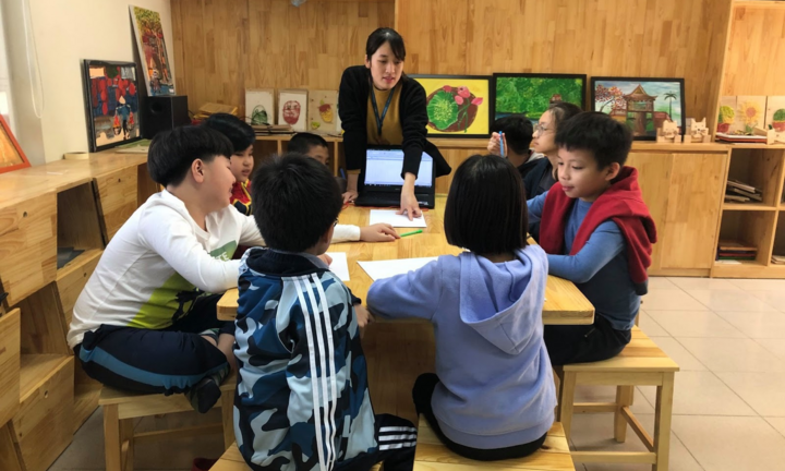 Ấn tượng với hai dự án công nghệ '10X Startup' và 'Dream Hospital' của cô trò trường Wellspring 