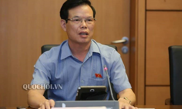 Liên quan gian lận thi cử, nguyên Bí thư Hà Giang Triệu Tài Vinh bị kỷ luật khiển trách