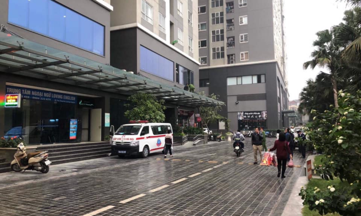 Bé trai 4 tuổi ngã từ tầng cao chung cư Hà Nội thiệt mạng