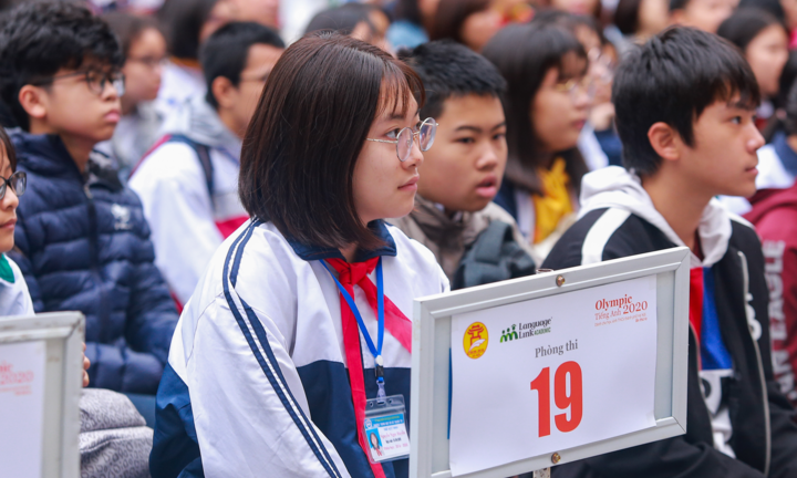 Hơn 1.200 thí sinh tranh tài cuộc thi Olympic Tiếng Anh giành giải thưởng 3 tỷ đồng