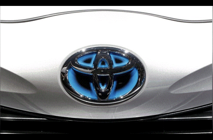 Toyota triệu hồi 3,4 triệu xe vì lỗi không bung túi khí khi va chạm