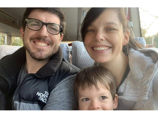 Cả gia đình kẹt ở Vũ Hán, giáo viên Anh viết 'tâm thư' kêu cứu