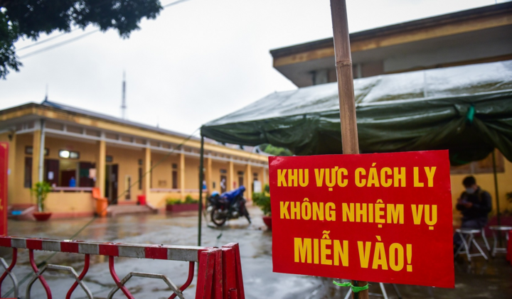 Video: 370 người Việt từ Trung Quốc trở về được cách ly thế nào?