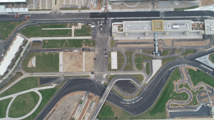 Toàn cảnh đường đua F1 trước ngày khởi tranh nhìn từ trên cao