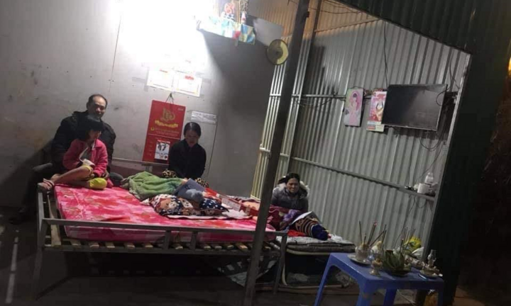 Theo ba mẹ đến nơi làm thuê, 2 anh em họ chết đuối thương tâm