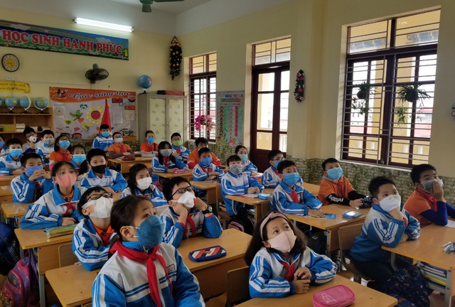 Học sinh nghỉ dài: Bố mẹ yên tâm hay lo lắng?