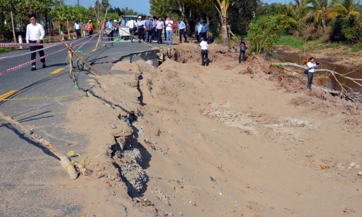 Cà Mau đề xuất đưa nước mặn vào vùng ngọt hóa để hạn chế sụt lún