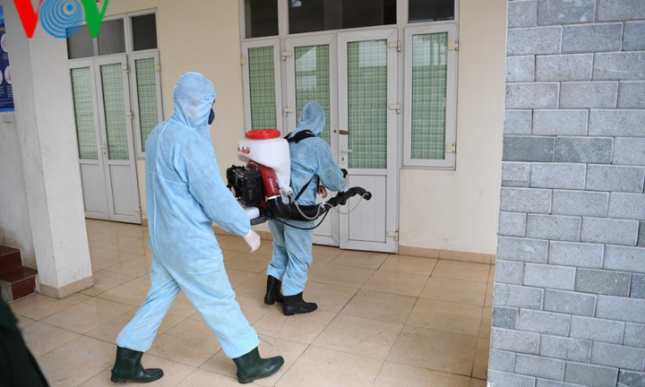 Nam thanh niên chết không rõ nguyên nhân, Hà Nội phải cách ly 20 người