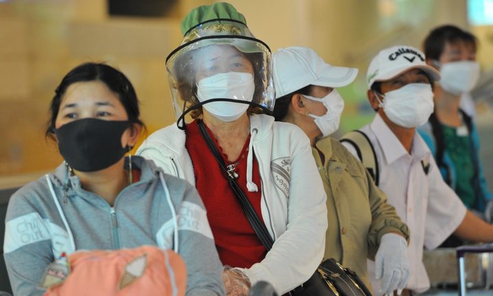 Sân bay Cần Thơ đón 342 hành khách cuối cùng về từ vùng dịch Hàn Quốc