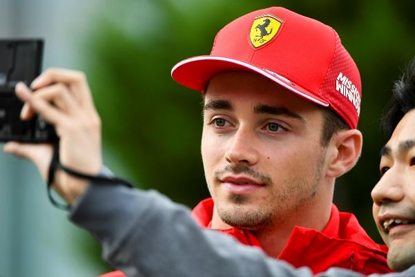 Top 5 tay đua điển trai không thể rời mắt mùa Formula 1 2020