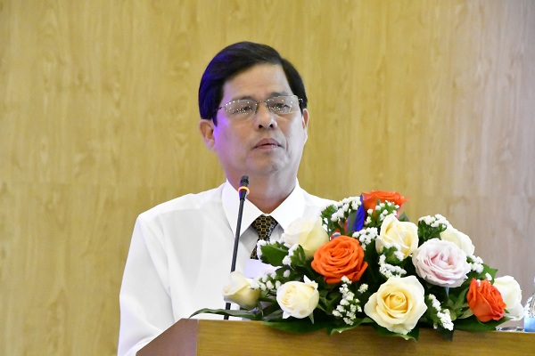 Phê chuẩn ông Nguyễn Tấn Tuân giữ chức Chủ tịch UBND tỉnh Khánh Hòa