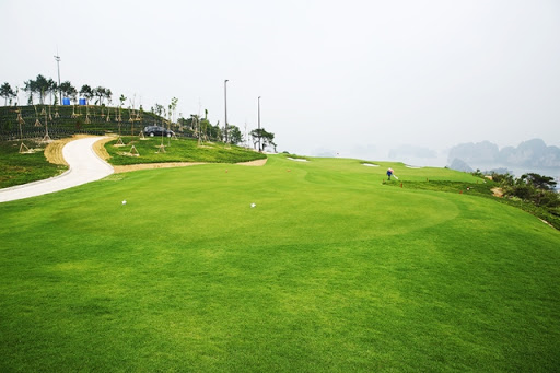  Sau sân golf Vân Trì, nhiều sân golf đóng cửa
