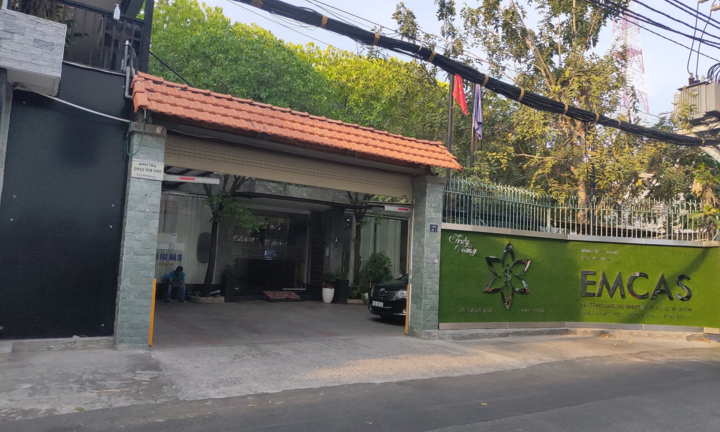Thẩm mỹ viện Gangwhoo ‘bán’ khách cho EMCAS thế nào?