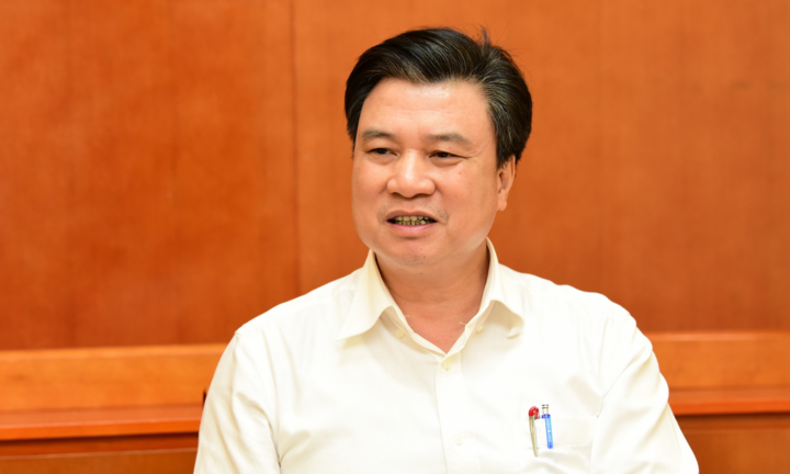 Thứ trưởng GD&ĐT: Tinh giản nội dung, đẩy mạnh dạy học qua truyền hình