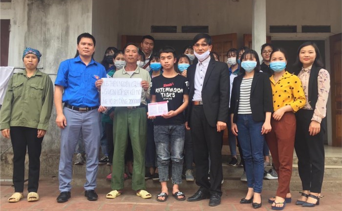 Nam sinh lớp 12 mồ côi cha mẹ ở Vĩnh Phúc và ước mơ đỗ ĐH Công nghiệp Hà Nội