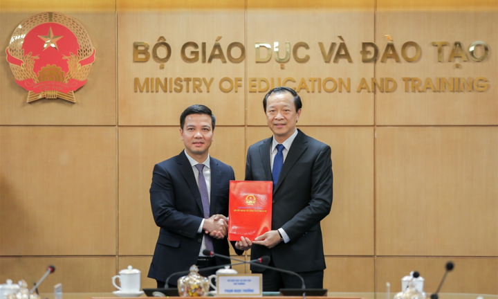 Bộ GD&ĐT có Chánh Văn phòng mới