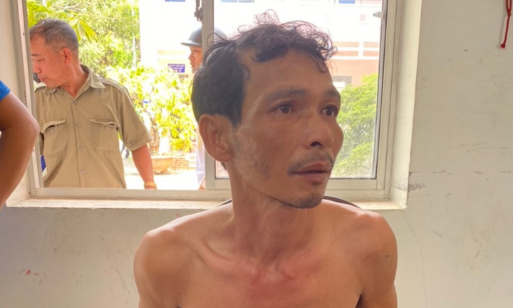 Người đàn ông buộc khoá cửa, đốt nhà người tình vì ghen tuông