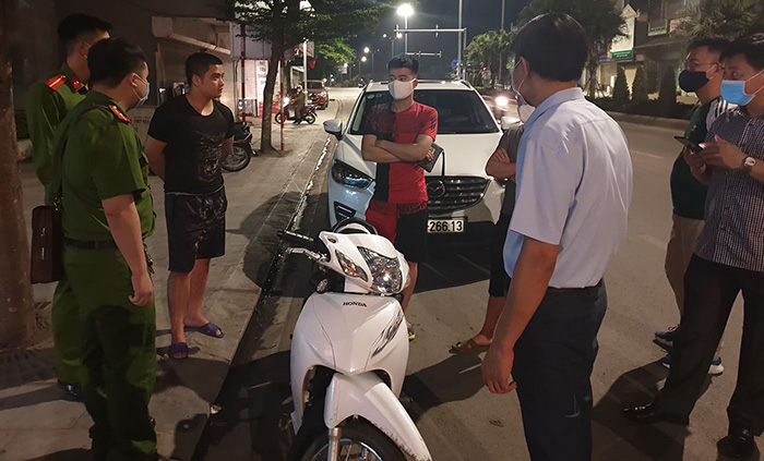 Ra đường không lý do, hơn 40 người bị đưa về nhà văn hóa ngủ qua đêm