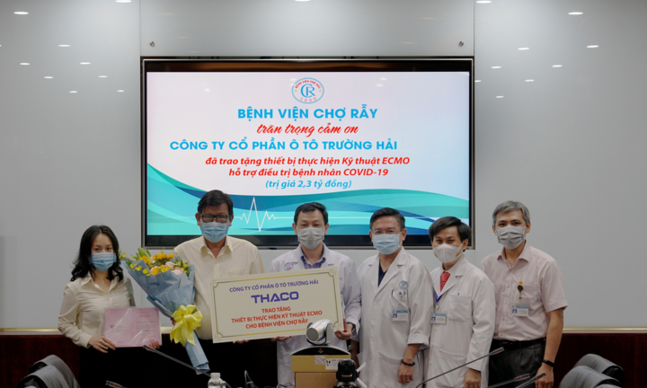 THACO tài trợ thiết bị y tế hơn 3,6 tỷ đồng hỗ trợ phòng chống dịch Covid-19