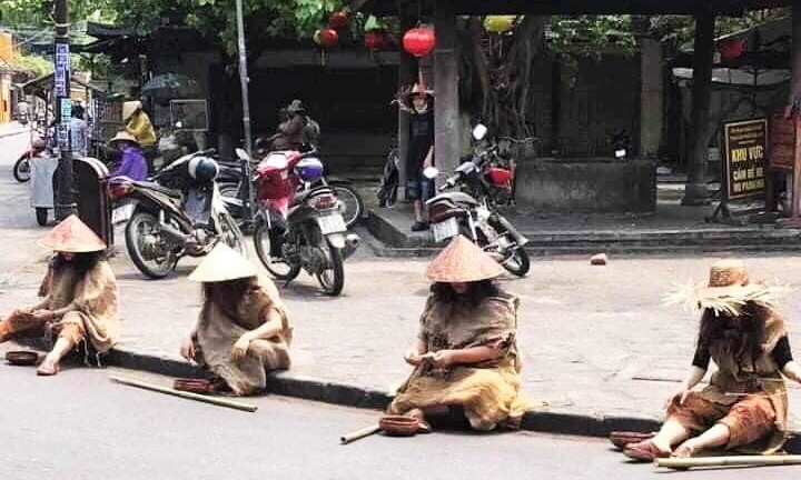 Nhóm người hóa trang thành ăn xin khiến dân hoang mang ở Hội An