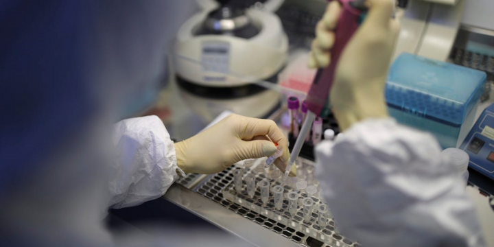 Anh phát hiện bộ kit xét nghiệm nhiễm virus corona