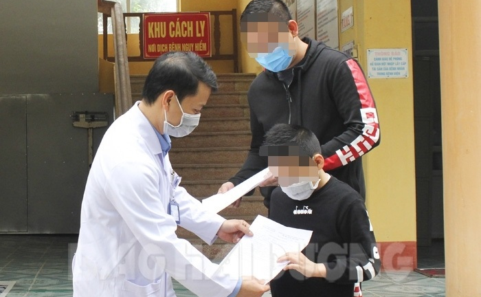 Trung tâm y tế huyện chữa khỏi cho bệnh nhân 11 tuổi nhiễm virus corona