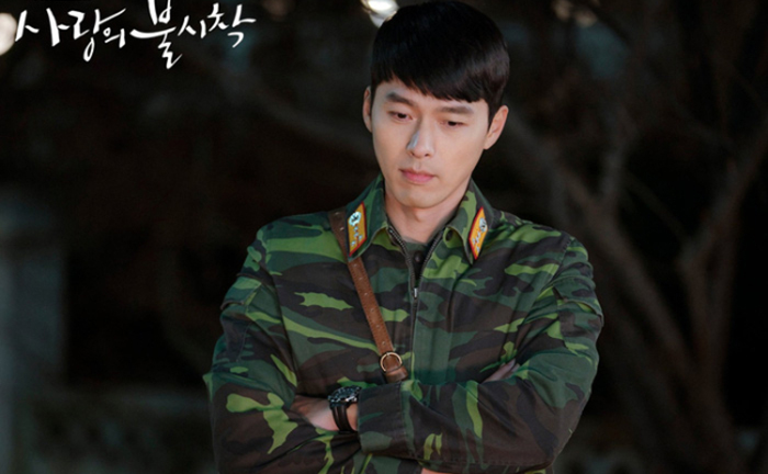 Hyun Bin bị chê 'không phải chuẩn đẹp trai'