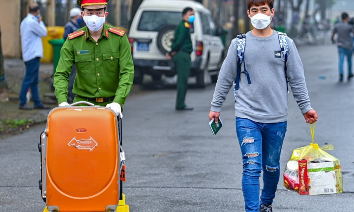 Người hết hạn cách ly Covid-19: 'Chúng tôi biết ơn Tổ quốc'