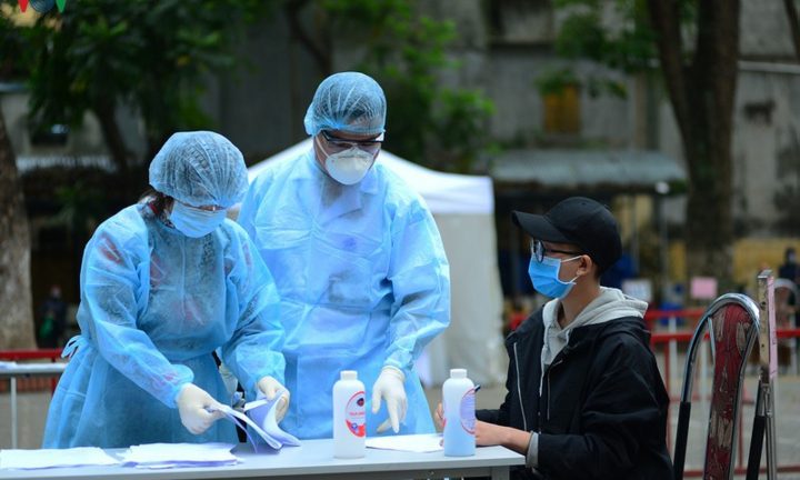 Số ca mắc Covid-19 mới liên tục giảm, có phải tín hiệu khả quan?