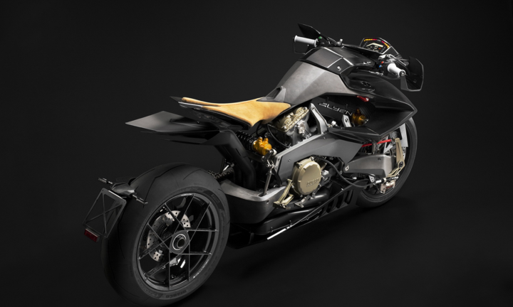 Choáng ngợp với vẻ đẹp của siêu mô tô Vyrus Alyen 988 