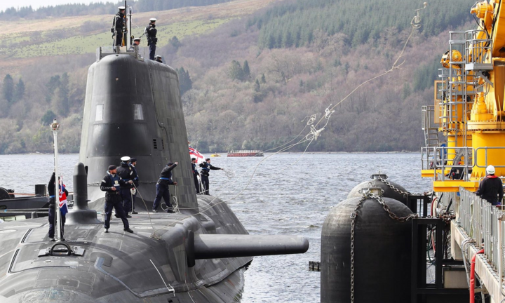 Hải quân Anh hạ thủy siêu tàu ngầm hạt nhân gần 2 tỷ USD