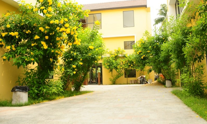 Nam du khách người Colombia trốn khỏi nơi cách ly