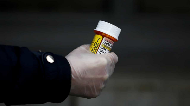 CIA khuyến cáo không dùng thuốc điều trị COVID-19 được ông Trump ca ngợi