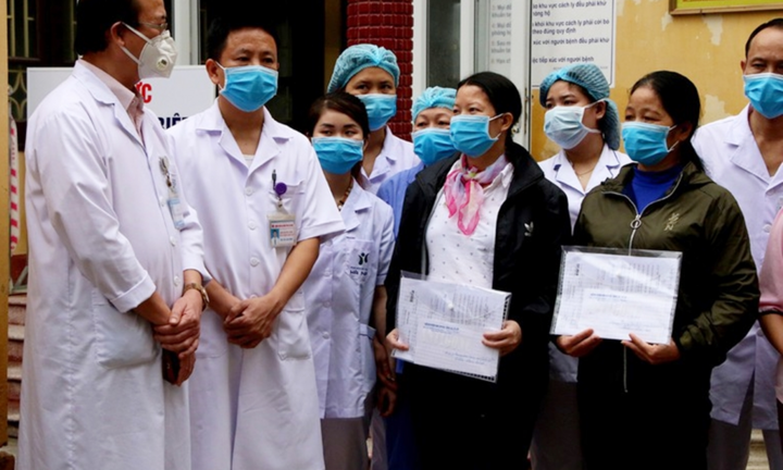 Thêm 3 bệnh nhân mắc COVID-19 khỏi bệnh, Việt Nam chữa khỏi 176 ca