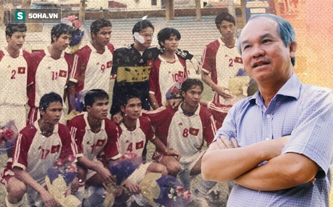 1 triệu đồng của bầu Đức, chiếc khăn tang và chuyện chưa kể về U23 Việt Nam