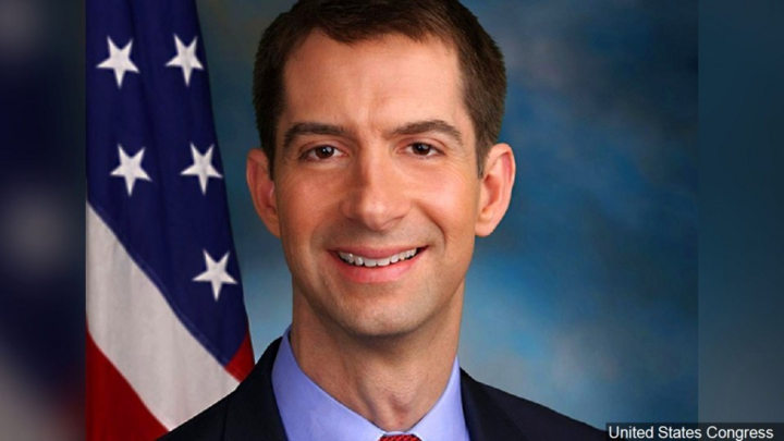 Thượng nghị sĩ Mỹ cảm ơn 'những người bạn ở Việt Nam' tặng khẩu trang y tế